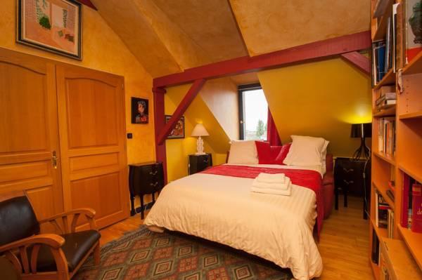 Chambres D'hotes Le Loft 13 Frühstückspension