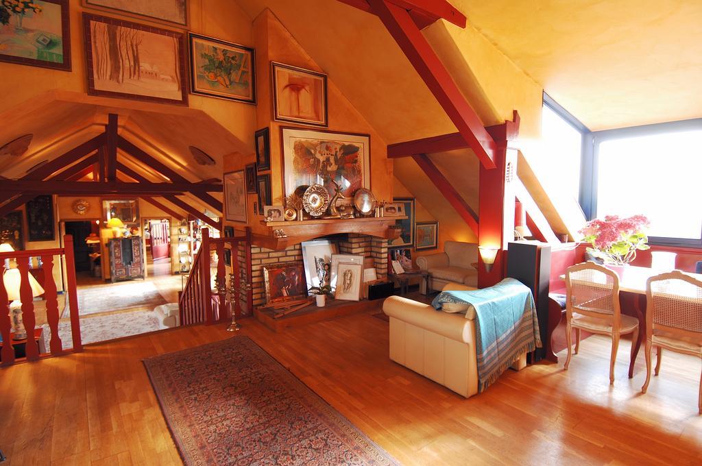 Chambres D'hotes Le Loft 13 Frühstückspension *